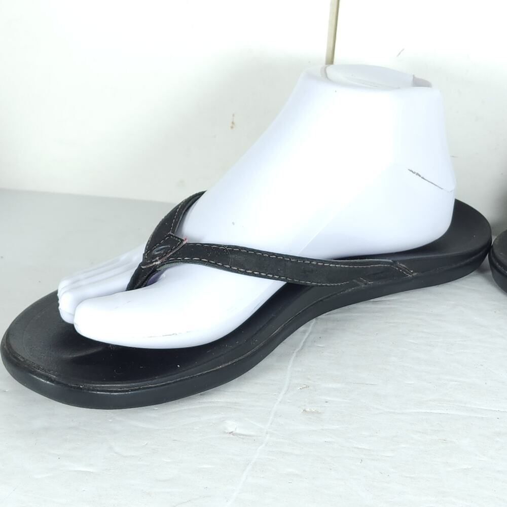 Olukai Women's Hono US8? Black Leather Slip On Flat Thong Flip Flop Sandals - Picture 6 of 16